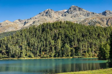 Yukarı Engadine, Graubunden, İsviçre 'den Silvaplana, Sils ve Maloja' nın panoramik görüntüsü