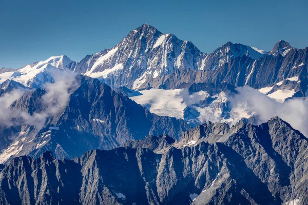 Widok Sustenhorn Pasmo Górskie Titlis Alpach Szwajcarskich Słoneczny Dzień Szwajcaria — Zdjęcie stockowe