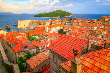 Dubrobvik medieval old town, turquoise adriatic beach in Dalmatia, Croatia
