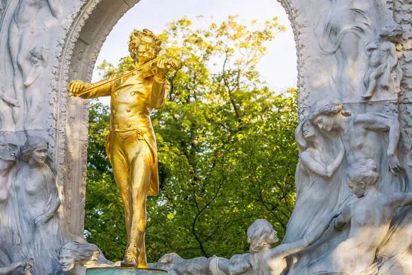 Monumento Famoso Compositor Johann Strauss Stadtpark Primavera Viena Austria — Foto de Stock