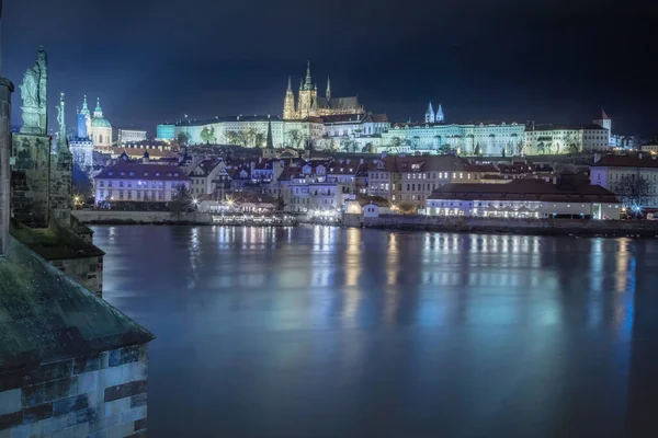 Panoramautsikt Över Staden Prag Och Floden Vltava Dramatisk Kväll Tjeckien — Stockfoto