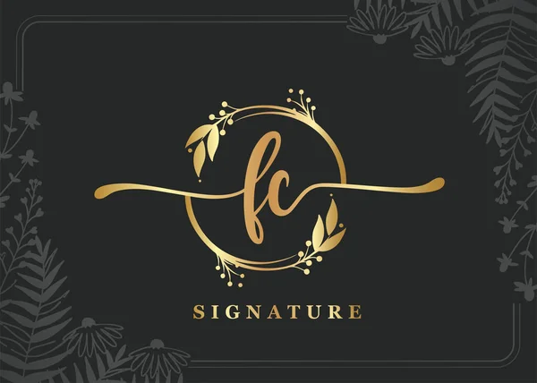 Luksusowe Złoto Podpis Początkowy Projekt Logo Odizolowanych Liści Kwiatów — Wektor stockowy