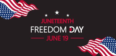 Cesur Beyaz ve Kırmızı Yazılı Özgürlük Günü Posteri ve Siyah Arkaplanda Amerikan Bayrakları