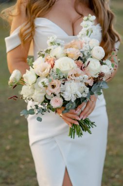 Gelinin buketi.