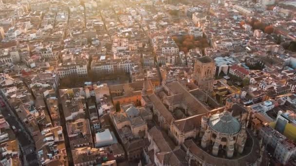 Légi Kilátás Granada Katedrális Naplementekor Római Katolikus Templom Város Granada — Stock videók