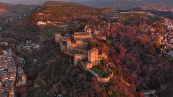 Sunset Alhambra Palace Fortress Breathtaking Aerial View Granada Andalusia — Stock Video