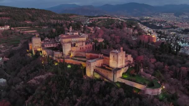 Alhambra Palast Granada Spanien Islamische Mittelalterliche Burg Luftaufnahme Berühmter Touristischer — Stockvideo
