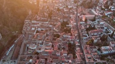 Granada City 'nin Sunset Skyline' ı Endülüs, İspanya 'dan