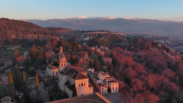 Vista Aérea Deslumbrante Palácio Fortaleza Alhambra Pôr Sol Granada Andaluzia — Vídeo de Stock