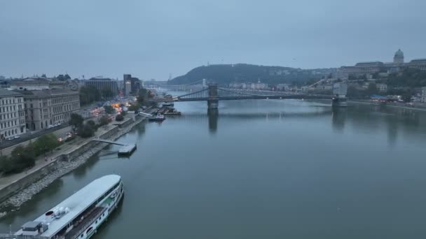 Городской Пейзаж Сумерках Захватывающая Воздушная Перспектива Венгрия — стоковое видео