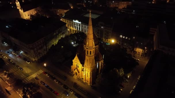 布达佩斯Szilagyi Dezso广场改革教堂的空中景观 匈牙利布达佩斯新教教堂 — 图库视频影像