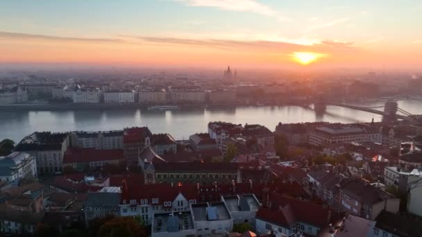 Budapest Belvárosának Légi Kilátása Napkeltekor — Stock videók