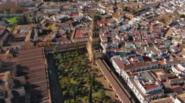 Cordoba Camii Katedrali, Roma köprüsü, Tarihi kasaba, Guadalquivir Nehri, Endülüs, İspanya