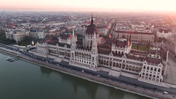Aerial View Budapest Parliament Building Hungary Capital Cityscape Sunrise Travel — Stock Video