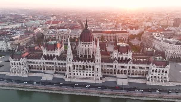 Aerial View Budapest Parliament Building Hungary Capital Cityscape Sunrise Travel — Stock Video