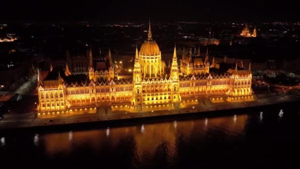 Budapest Légi Kilátása Magyar Országház Éjjel Utazás Turizmus Európai Politikai — Stock videók