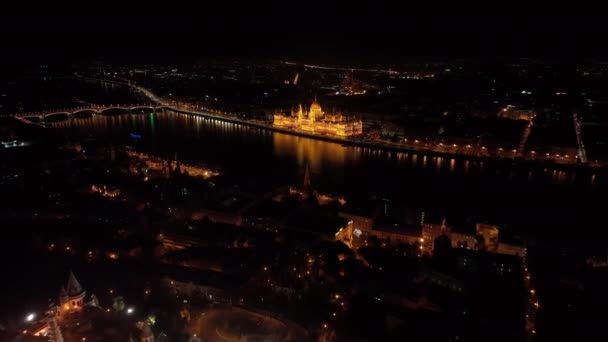 Vista Aérea Budapeste Parlamento Húngaro Edifício Noite Viagens Turismo Marco — Vídeo de Stock