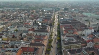 Andrassy Avenue Andrassy ut, Macaristan 'ın en ünlü caddesi.