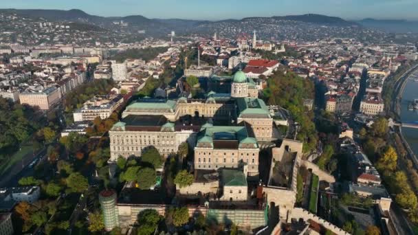 Buda Castle Royal Palace Establishing Aerial View Shot Budapest Hungary — Stock Video