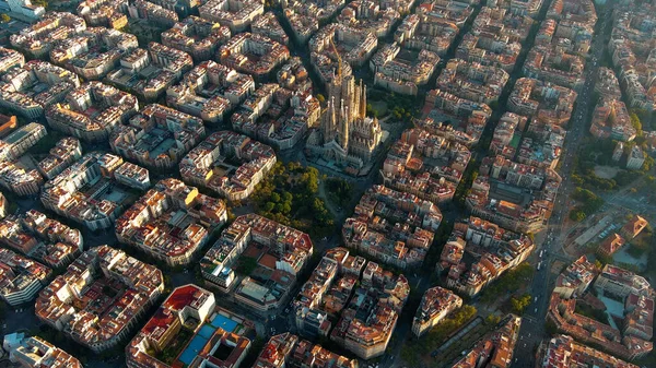 Αεροφωτογραφία Του Ορίζοντα Της Βαρκελώνης Και Του Καθεδρικού Ναού Sagrada — Φωτογραφία Αρχείου