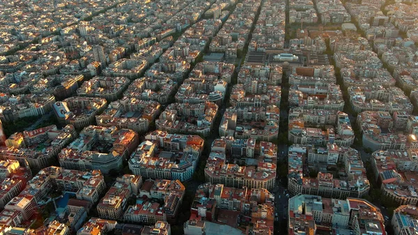 Vista Aérea Edificios Típicos Ciudad Barcelona Eixample Residencial Famosa Parrilla —  Fotos de Stock