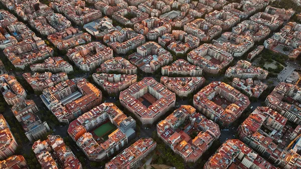 Widok Lotu Ptaka Typowe Budynki Barcelonie Eixample Mieszkalnej Słynnej Sieci — Zdjęcie stockowe