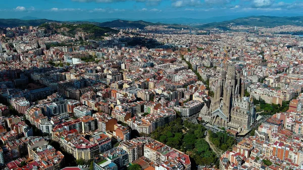 Αεροφωτογραφία Του Ορίζοντα Της Πόλης Της Βαρκελώνης Βασιλική Sagrada Familia — Φωτογραφία Αρχείου