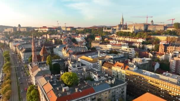 Morgonljus Etablera Flygfoto Budapest Ungern Buda Och Donau Vid Soluppgången — Stockvideo
