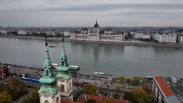 Aufnahme Aus Der Luft Von Budapest Ungarisches Parlamentsgebäude Während Eines — Stockfoto