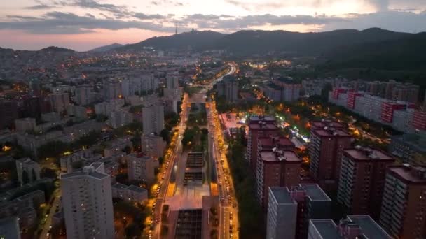 Vista Aérea Del Horizonte Ciudad Barcelona Por Noche Calles Con — Vídeos de Stock