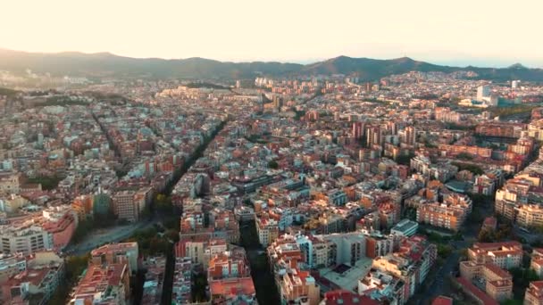 Barcelona Skyline Cidade Pôr Sol Vista Aérea Guinardo Font Den — Vídeo de Stock