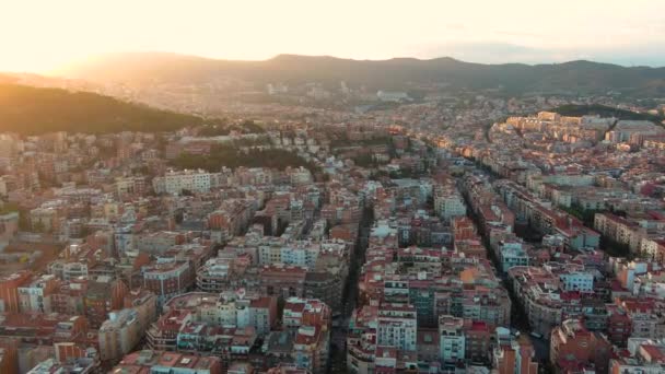 Barcelona Panorama Miasta Zachodzie Słońca Widok Lotu Ptaka Guinardo Font — Wideo stockowe