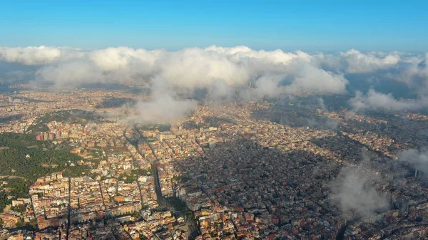 Aerial Drone Helicopter Barcelona City Πάνω Από Σύννεφα Και Την — Φωτογραφία Αρχείου