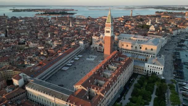 Aerial View Venice City Skyline Marks Square Doges Palace Bazilika — Stock videók