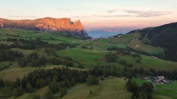 Seiser Alm Alpe Siusi Amanecer Dolomites Alps Trentino Alto Adige — Vídeos de Stock