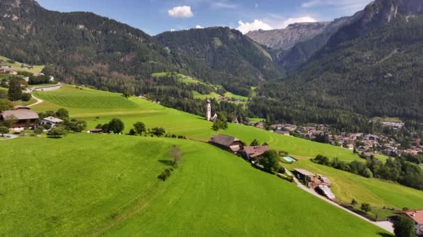 Valentin Kilisesi Castelrotto Dolomitler Alpler Bolzano Güney Tyrol Talya — Stok video