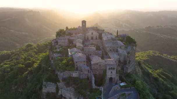 Civita Bagnoregio Luchtfoto Van Een Oude Italiaanse Stad Een Plateau — Stockvideo