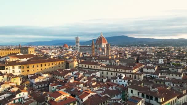 Avante Sobrevoando Ruas Edifícios Cidade Florença Catedral Duomo Firenze Pôr — Vídeo de Stock