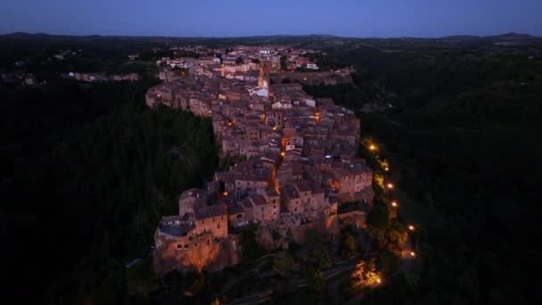 Toskana Talya Nın Grosseto Ilindeki Ortaçağ Kasabası Pitigliano Nun Gece — Stok video