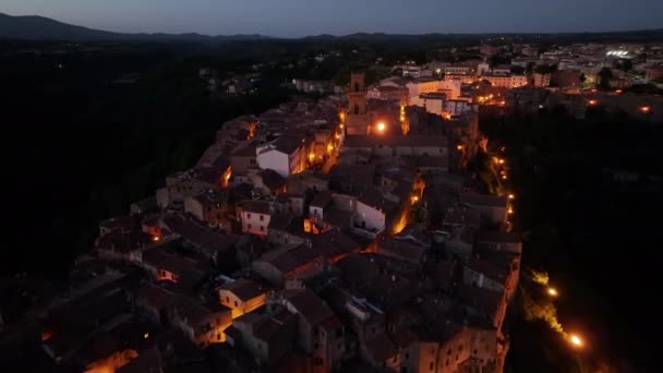 Luchtfoto Van Middeleeuwse Stad Pitigliano Avonds Avond Provincie Grosseto Toscane — Stockvideo