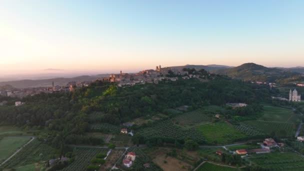Sunrise Aerial View Medieval Montepulciano Town Toscane Provincie Siena Italië — Stockvideo