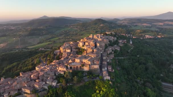 Sonnenaufgang Luftaufnahme Der Mittelalterlichen Stadt Montepulciano Der Toskana Provinz Siena — Stockvideo