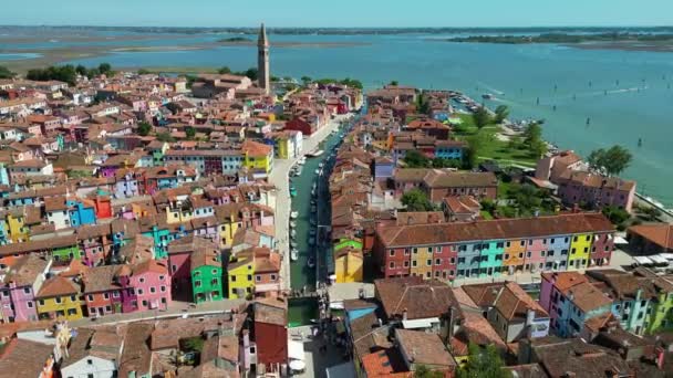 Vue Aérienne Des Maisons Colorées Burano Long Remblai Fondamenta Avec — Video