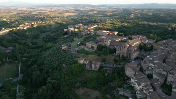 Atemberaubende Luftaufnahmen Der Mittelalterlichen Stadt Siena Bei Sonnenuntergang Toskana Italien — Stockvideo
