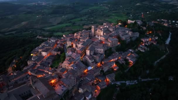 Vista Aérea Cidade Medieval Montepulciano Toscana Província Siena Itália Anoitecer — Vídeo de Stock
