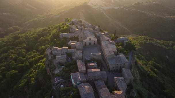 Luftaufnahme Der Sterbenden Stadt Civita Bagnoregio Provinz Viterbo Latium Mittelitalien — Stockvideo