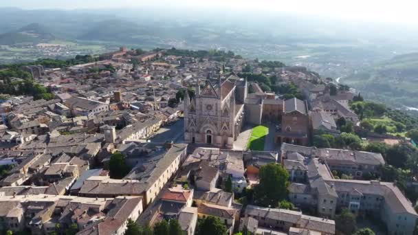 Luftaufnahme Der Kathedrale Von Orvieto Oder Des Doms Von Orvieto — Stockvideo