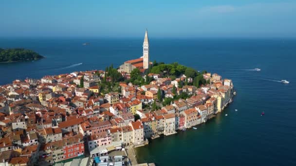 Uitzicht Vanuit Lucht Prachtige Oude Binnenstad Van Rovinj Kroatië Een — Stockvideo