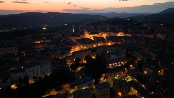 Perugias Historisches Zentrum Von Oben Abendblick Auf Die Piazza Novembre — Stockvideo