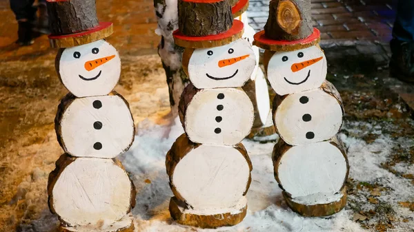 Wooden Snowman Market Winter Day Street — Stock Photo, Image